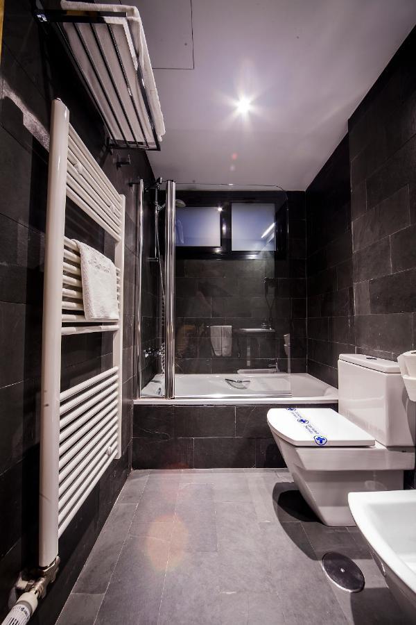 Hotel Duero Laguna de Duero Buitenkant foto