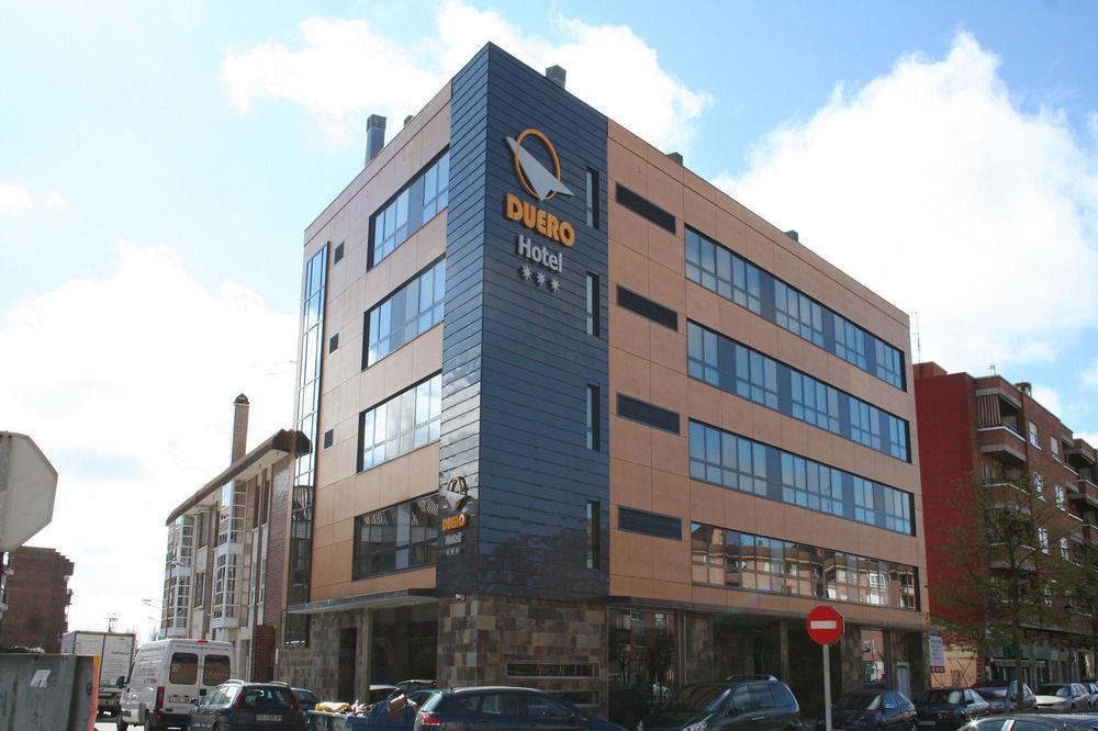 Hotel Duero Laguna de Duero Buitenkant foto